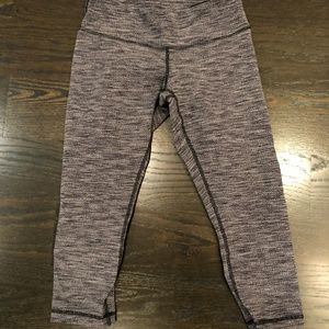Luluemon Cropped Pants